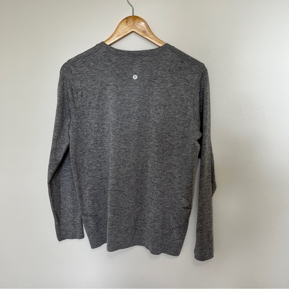 Lululemon Swiftly Relaxed Fit Long Sleeve Tee in Grey Size 10 - Picture 5 of 5